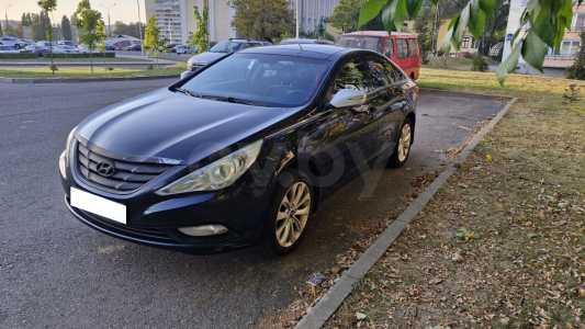 Hyundai Sonata YF