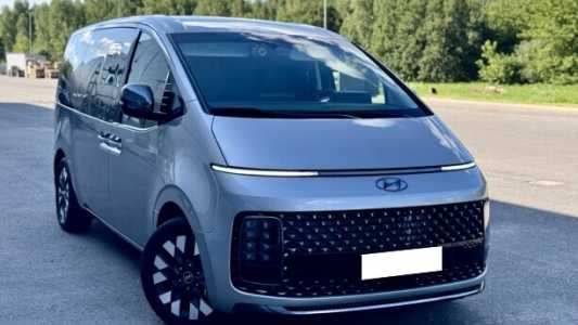 Hyundai Staria , 2021, пробег 10050 км