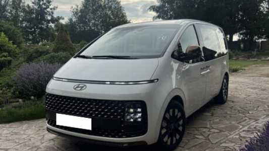 Hyundai Staria , 2024, пробег 27700 км