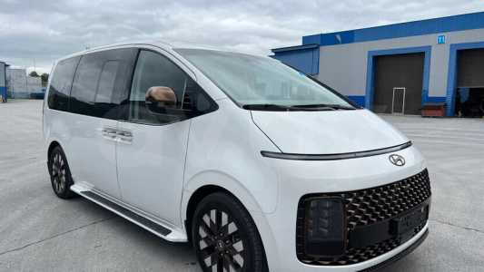 Hyundai Staria I