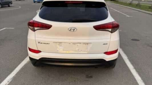 Hyundai Tucson III, 2016, пробег 193121 км Hyundai Tucson III, 2016, пробег 193121 км