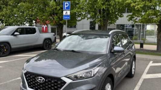 Hyundai Tucson III Рестайлинг, 2018, пробег 168000 км Hyundai Tucson III Рестайлинг, 2018, пробег 168000 км