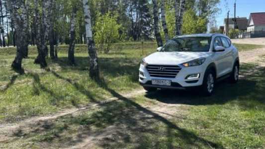 Hyundai Tucson III Рестайлинг, 2018, пробег 176700 км Hyundai Tucson III Рестайлинг, 2018, пробег 176700 км
