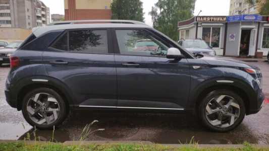 Hyundai Venue , 2021, пробег 92000 км