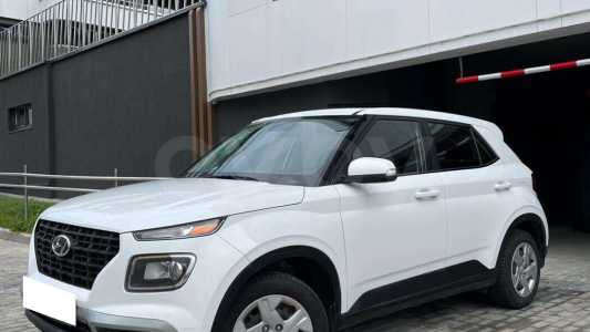 Hyundai Venue I