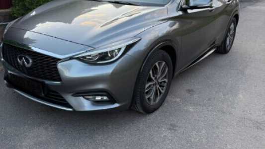 Infiniti Q30 , 2017, пробег 195000 км