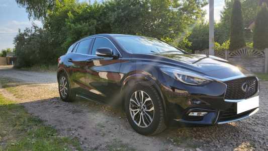 Infiniti Q30 I