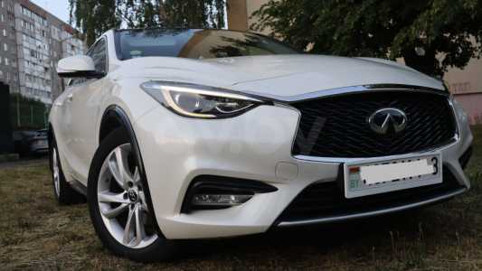 Infiniti Q30 I