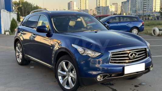 Infiniti QX70 I