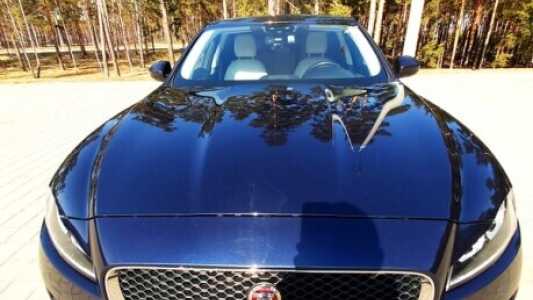 Jaguar F-Pace I, 2017, пробег 199000 км Jaguar F-Pace I, 2017, пробег 199000 км