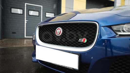 Jaguar XE I