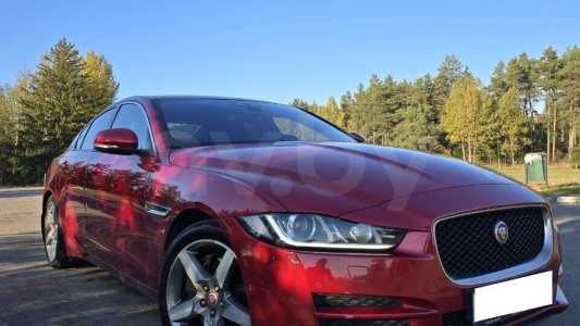 Jaguar XE I