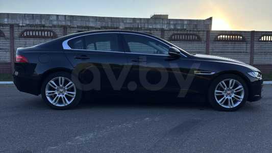 Jaguar XE I