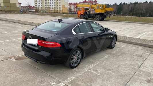 Jaguar XE I