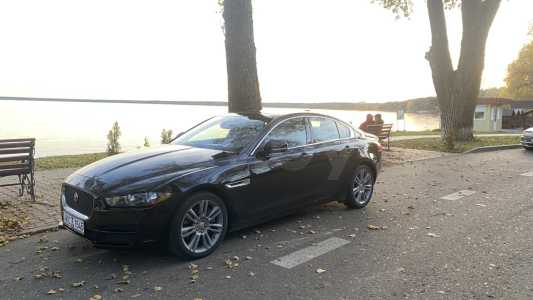 Jaguar XE I