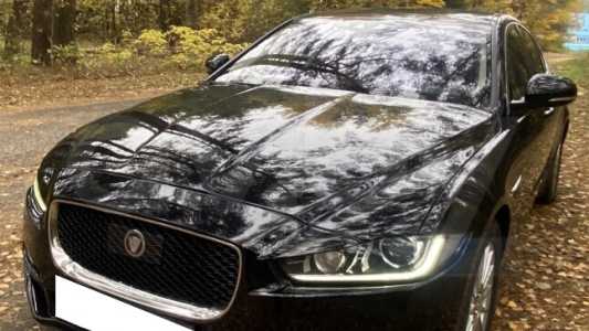 Jaguar XE I