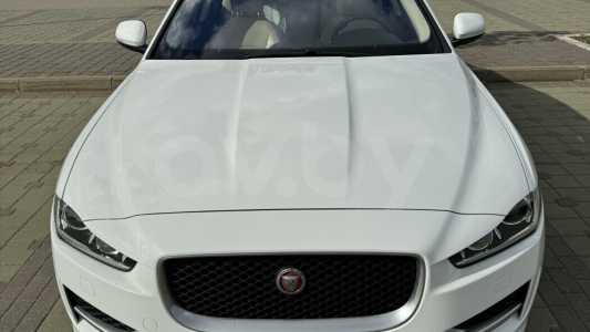 Jaguar XE I