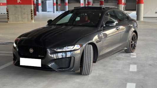 Jaguar XE I Рестайлинг, 2019, пробег 35000 км Jaguar XE I Рестайлинг, 2019, пробег 35000 км