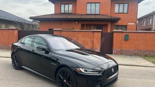 Jaguar XE I Рестайлинг