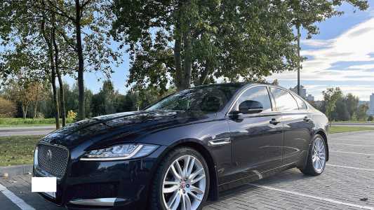 Jaguar XF X260