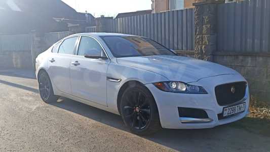 Jaguar XF X260