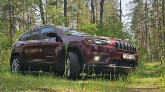 Jeep Cherokee KL Рестайлинг, 2018, пробег 140000 км Jeep Cherokee KL Рестайлинг, 2018, пробег 140000 км
