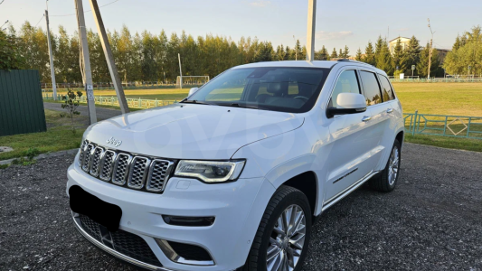 Jeep Grand Cherokee WK2 Рестайлинг