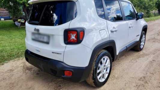Jeep Renegade I Рестайлинг, 2020, пробег 35000 км Jeep Renegade I Рестайлинг, 2020, пробег 35000 км
