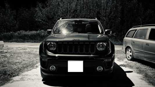 Jeep Renegade I Рестайлинг, 2021, пробег 90000 км Jeep Renegade I Рестайлинг, 2021, пробег 90000 км