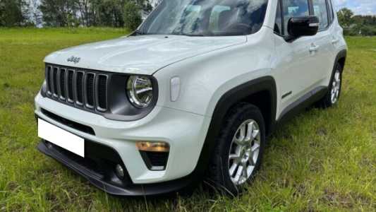 Jeep Renegade I Рестайлинг, 2022, пробег 26000 км Jeep Renegade I Рестайлинг, 2022, пробег 26000 км