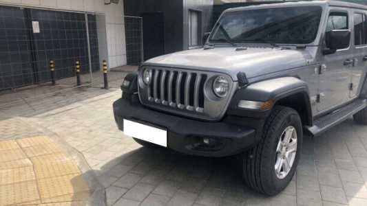 Jeep Wrangler JL, 2020, пробег 85000 км Jeep Wrangler JL, 2020, пробег 85000 км