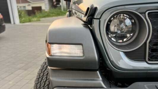 Jeep Wrangler JL Рестайлинг, 2024, пробег 15000 км Jeep Wrangler JL Рестайлинг, 2024, пробег 15000 км