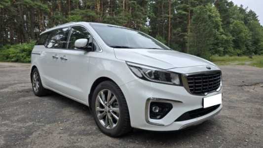 Kia Carnival III, 2018, пробег 112000 км