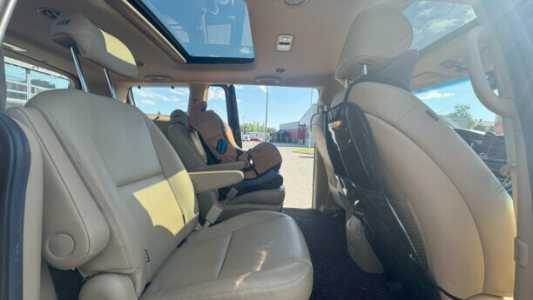 Kia Carnival III, 2019, пробег 136000 км