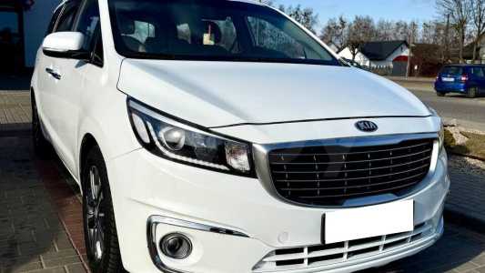 Kia Carnival III