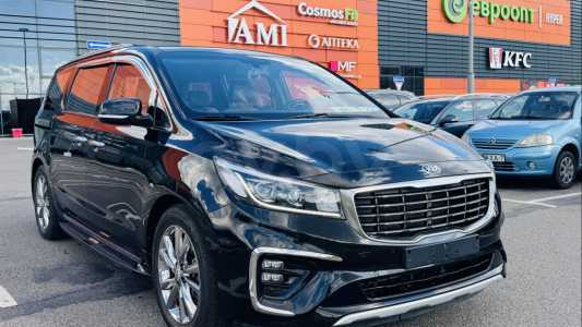 Kia Carnival III