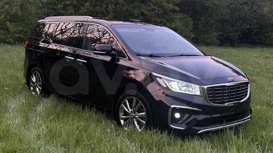 Kia Carnival III