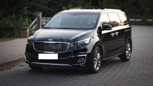 Kia Carnival III