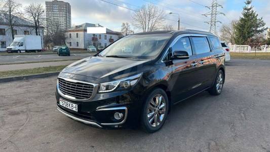 Kia Carnival III