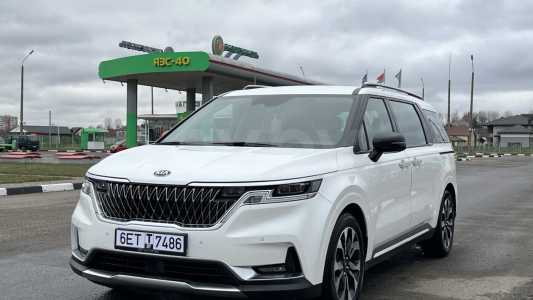Kia Carnival IV