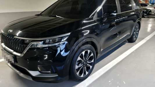 Kia Carnival IV
