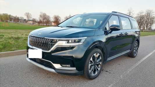Kia Carnival IV
