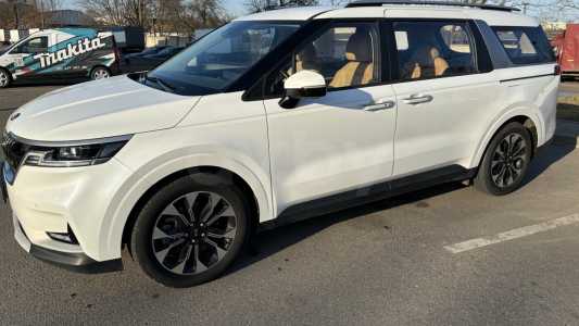 Kia Carnival IV