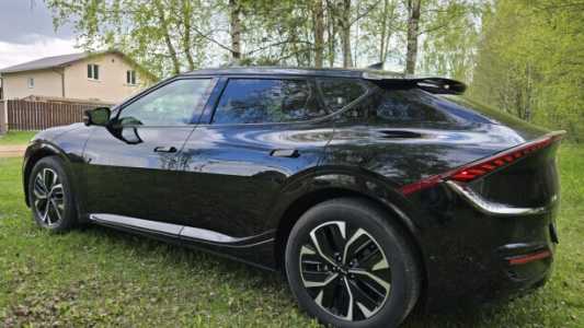 Kia EV6 , 2022, пробег 34000 км