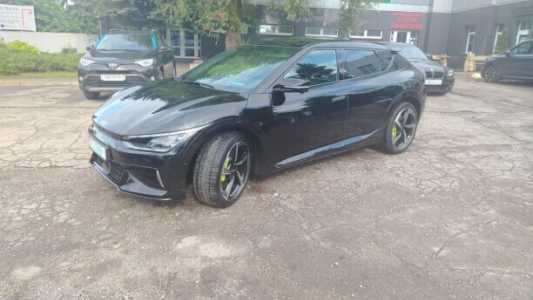 Kia EV6 , 2023, пробег 18300 км Kia EV6 , 2023, пробег 18300 км