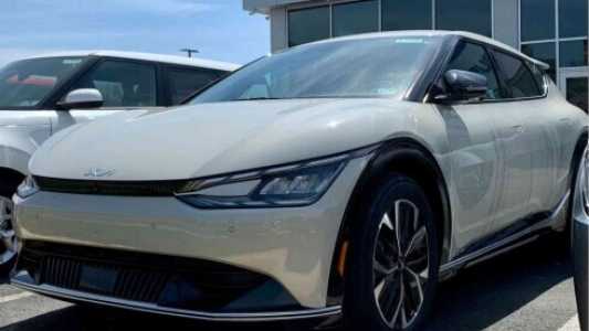 Kia EV6 , 2023, пробег 19500 км Kia EV6 , 2023, пробег 19500 км