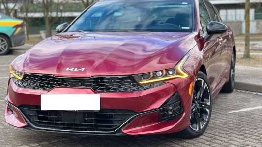 Kia K5 III