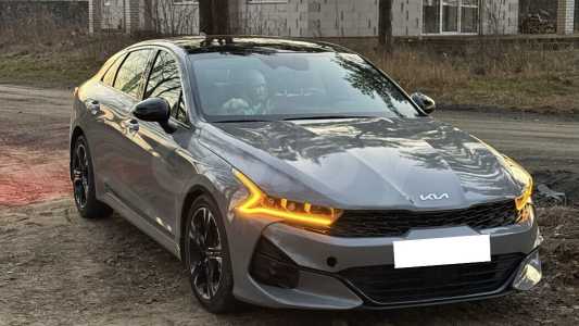 Kia K5 III