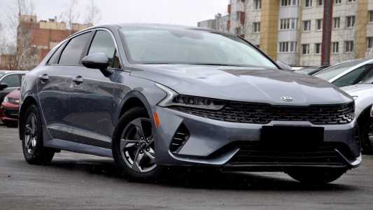 Kia K5 III