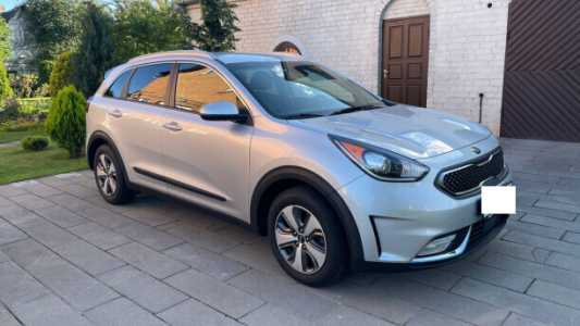 Kia Niro I, 2019, пробег 92000 км Kia Niro I, 2019, пробег 92000 км
